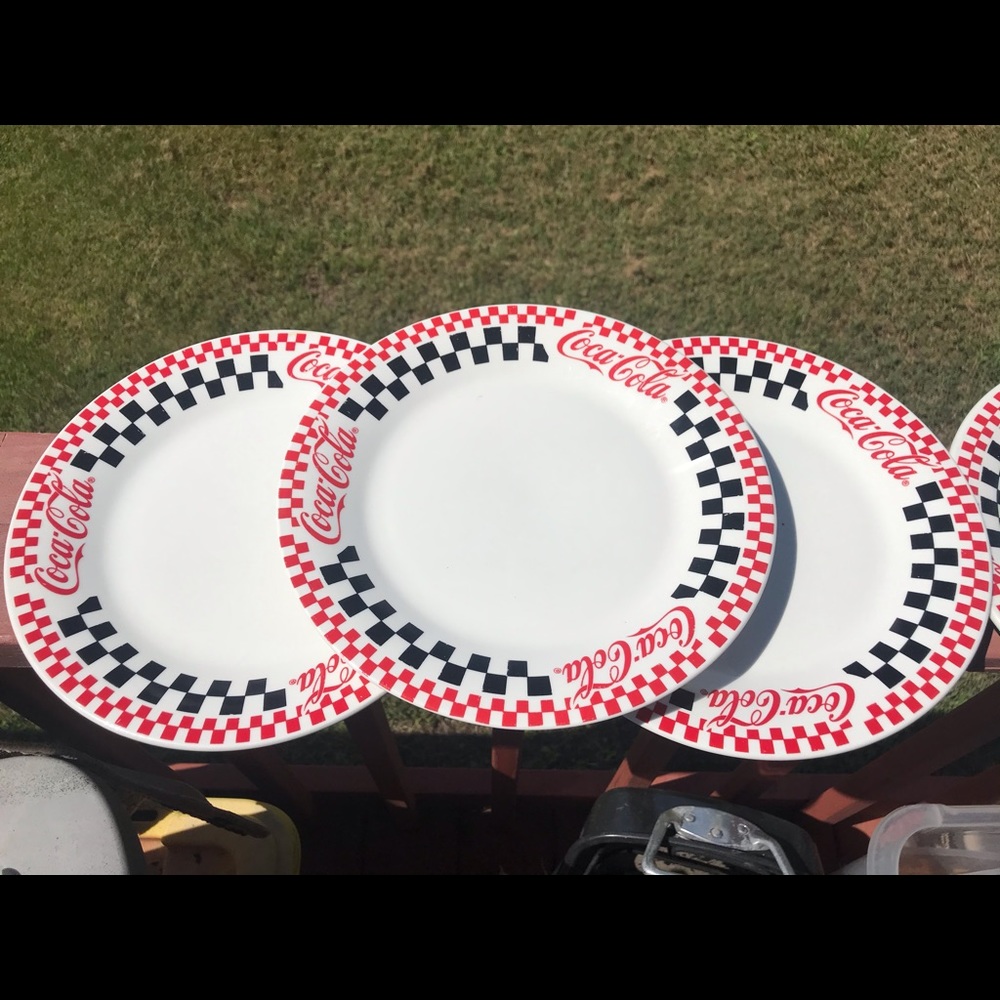 Coca-Cola plates - Picture 3 of 4
